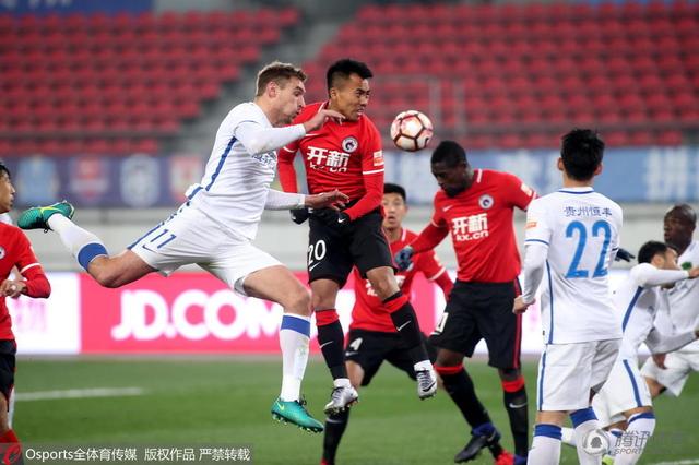 日本无翼乌全彩j奶无遮挡